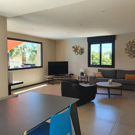 Vue 4*